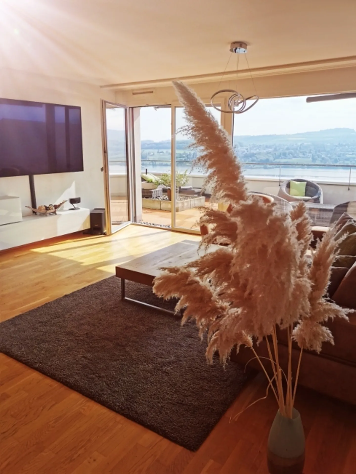 "APPARTEMENT 3½ PIÈCES À BIRRWIL (AG), MEUBLÉ, TEMPORAIRE" - Photo 2 sur 10