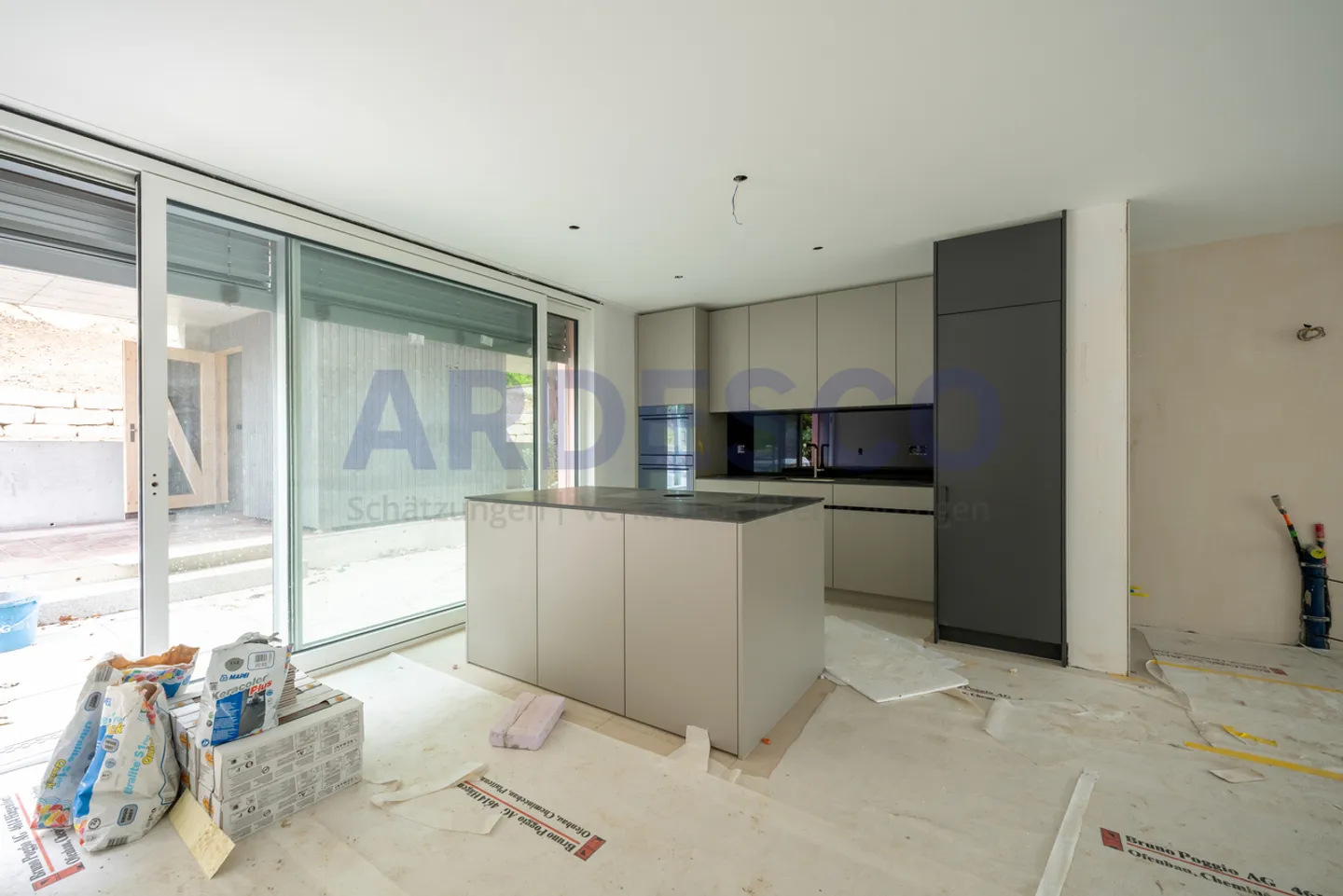 Aareblick & City Proximity – Available from November 2025! - Photo 4 of 15