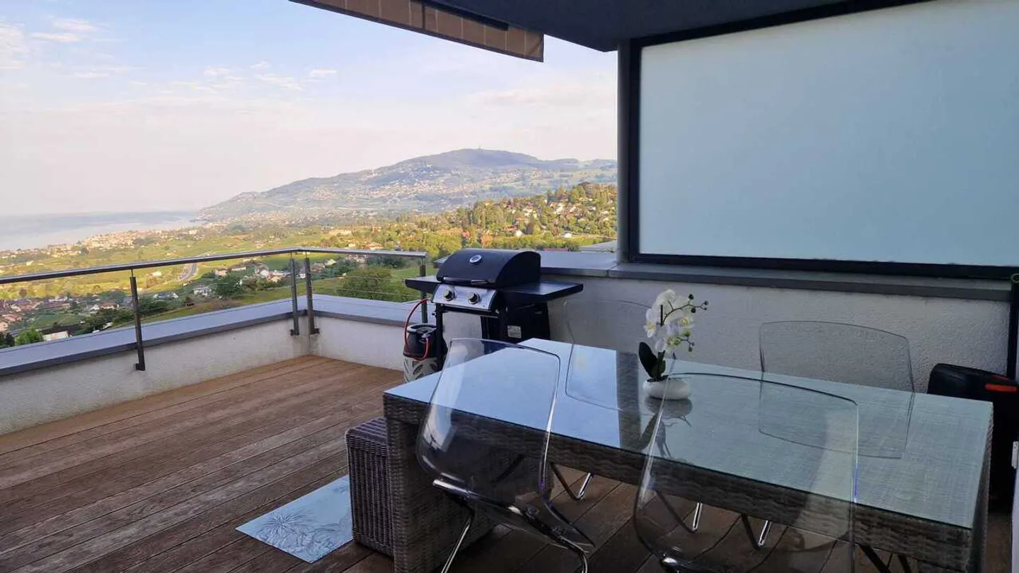 Montreux House - 5.5 Rooms - Photo 1 of 3