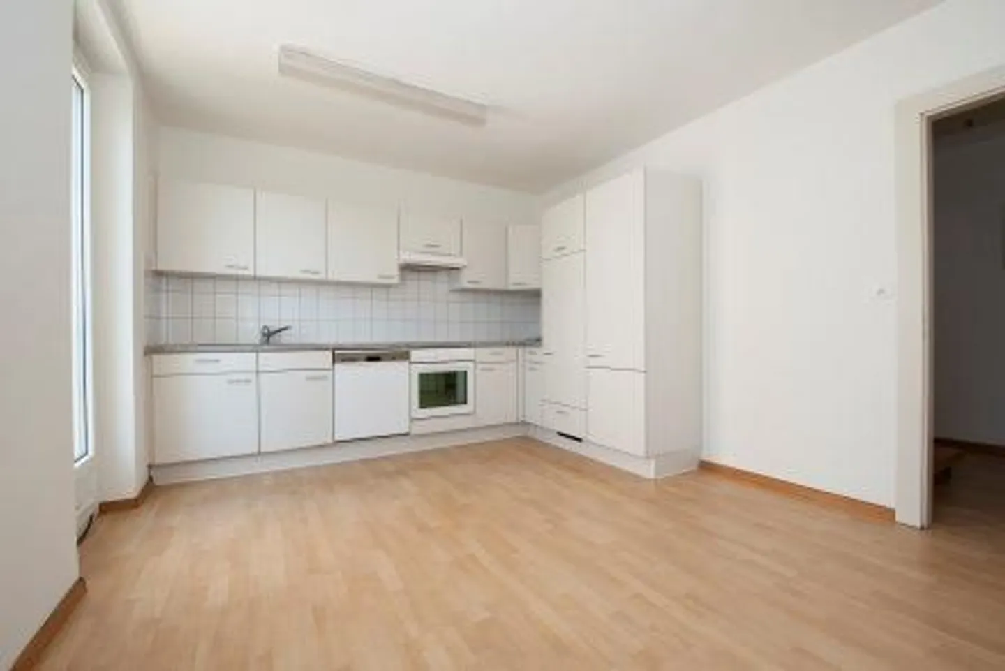 Duplex for rent - Photo 2 of 5