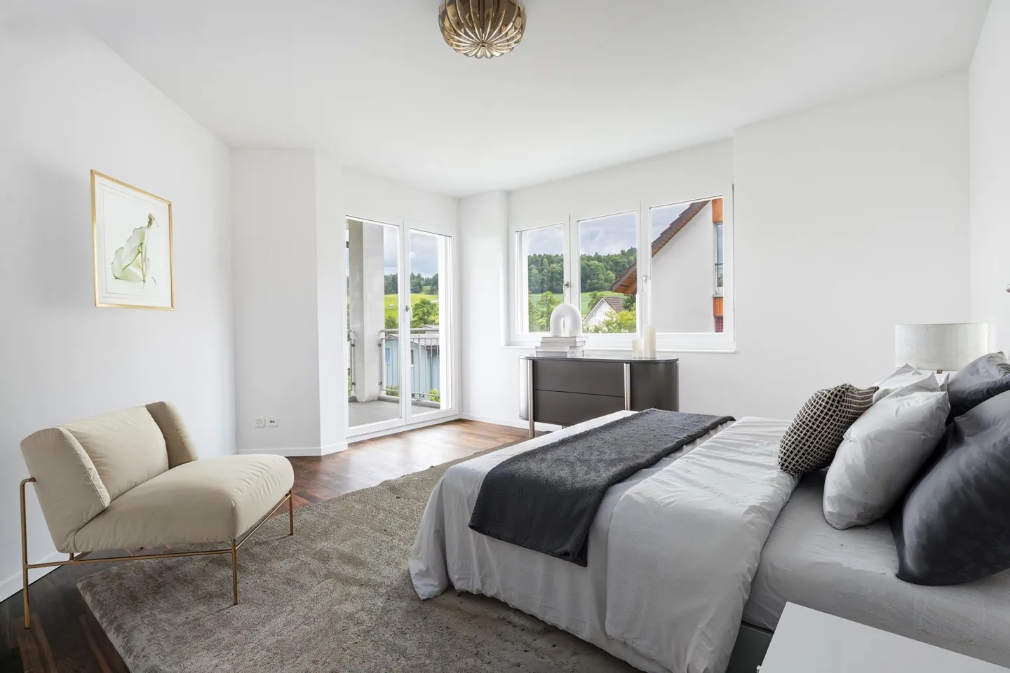 Casa bifamiliare moderna e luminosa di 6,5 stanze in una posizione tranquilla con garage doppio e accesso diretto alla casa - Foto 4 di 33