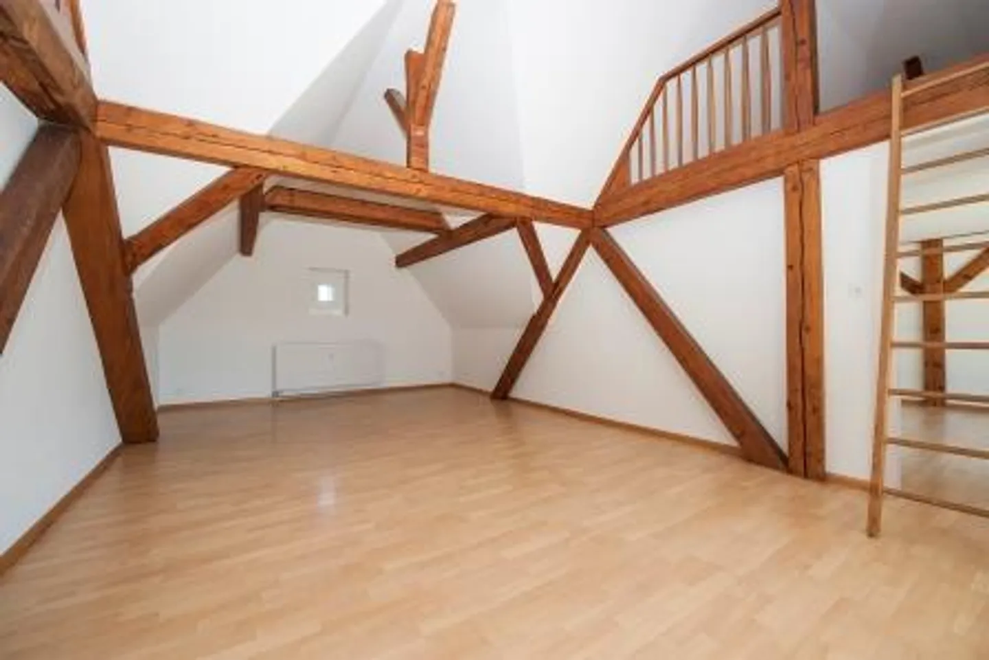 Duplex for rent - Photo 3 of 5