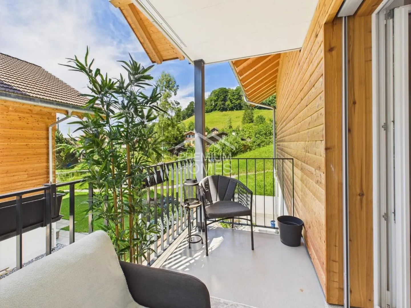 A Home with Niesen View - Spacious 5.5-Room Maisonette! - Photo 9 of 13