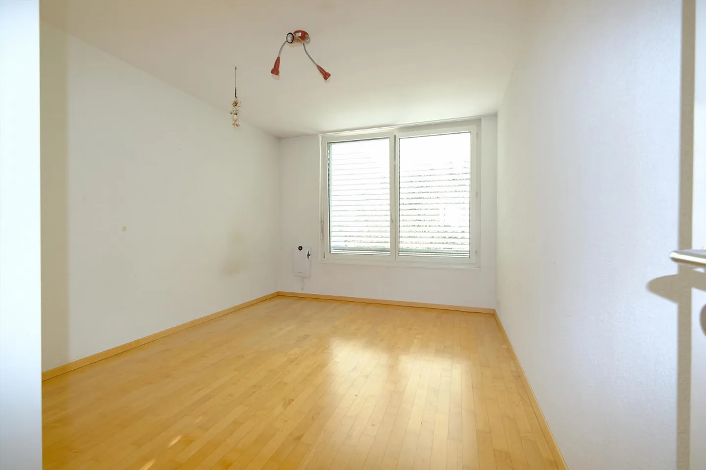 Casa bifamiliare moderna di 5,5 stanze con grande giardino a Gockhausen - Foto 12 di 27