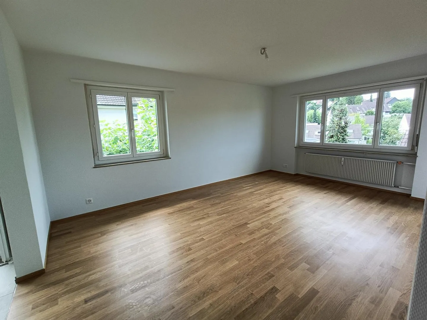 Bright 3-room apartment with balcony in Allschwil - Photo 3 of 7