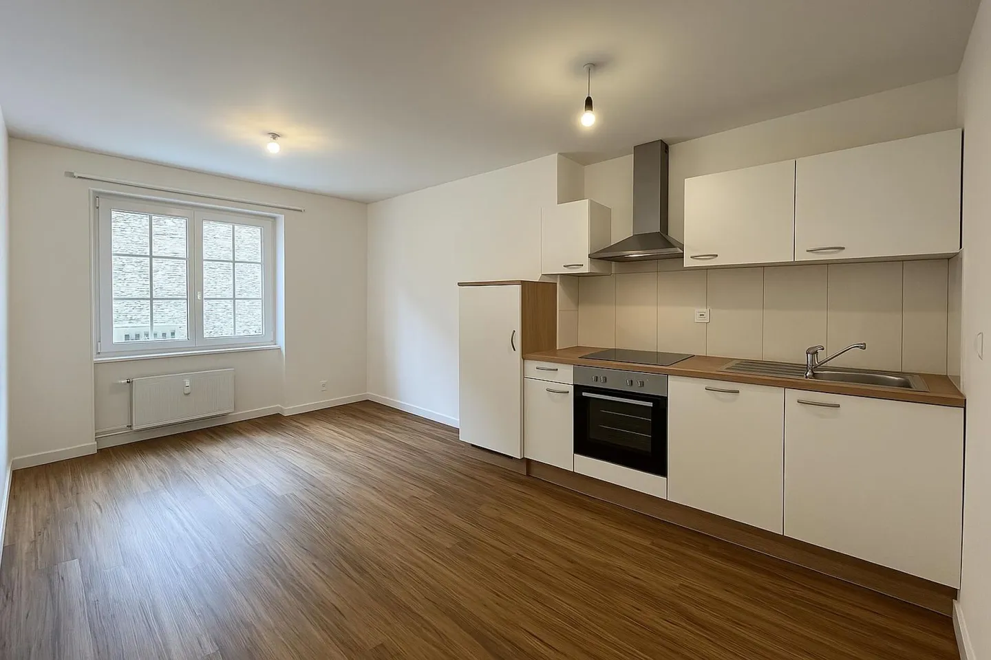 Appartement ensoleillé avec terrasse au cœur de la vieille ville - Photo 2 sur 4