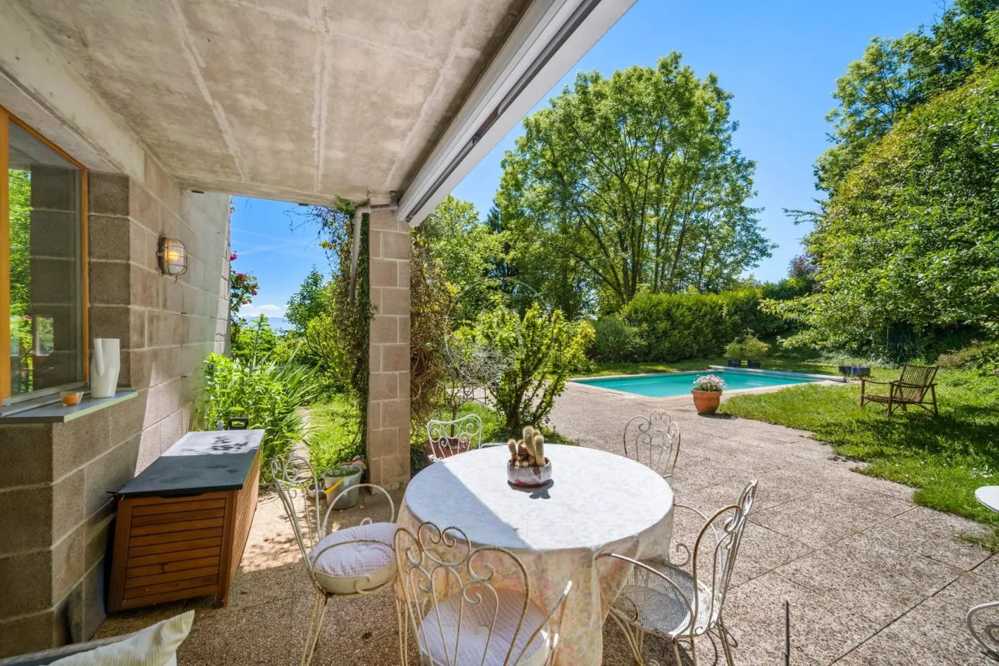 Charmantes Familienhaus mit Pool - Foto 6 von 13