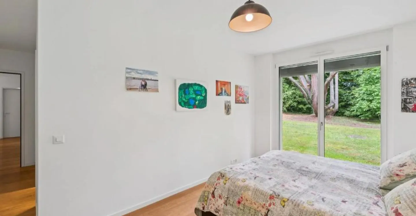 APPARTAMENTO MAGNIFICO CON 4 CAMERE E 1300 M² DI GIARDINO! - Foto 6 di 13