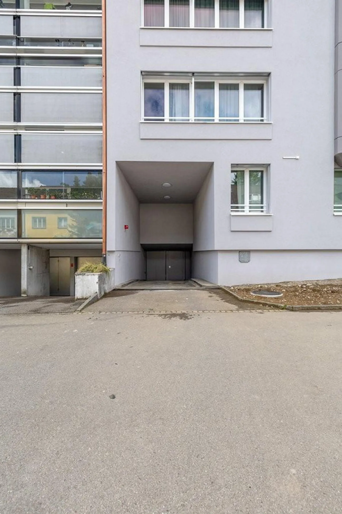 Posto auto - Vicino alla stazione SBB - Foto 1 di 1