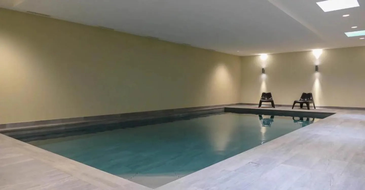 APPARTAMENTO MAGNIFICO CON 4 CAMERE E 1300 M² DI GIARDINO! - Foto 12 di 13