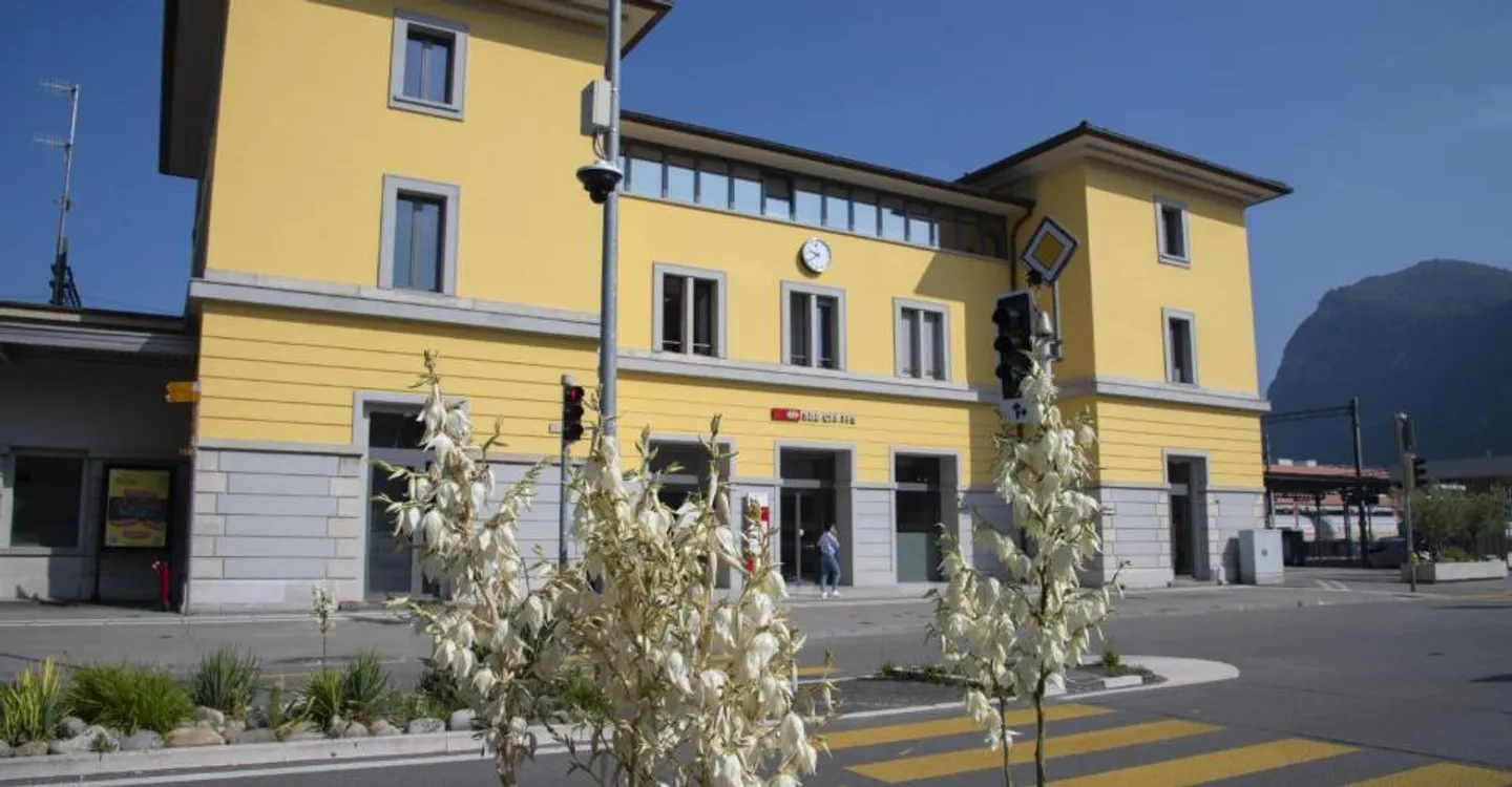 Your commercial space in a central and strategic area - Photo 1 of 6
