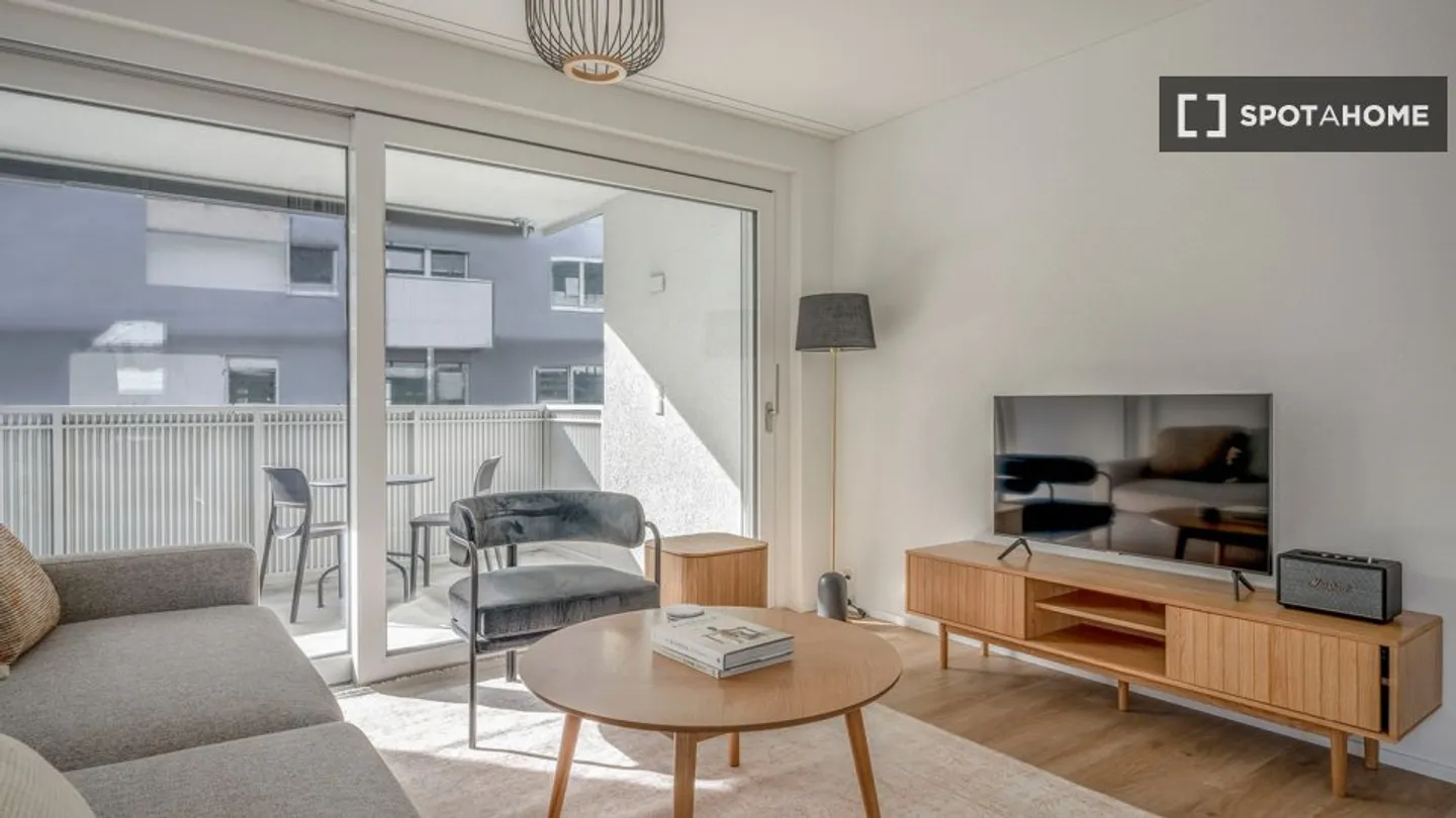 Entdecke, besichtige und miete dein neues Zuhause online mit vollem Vertrauen. - Foto 18 von 18