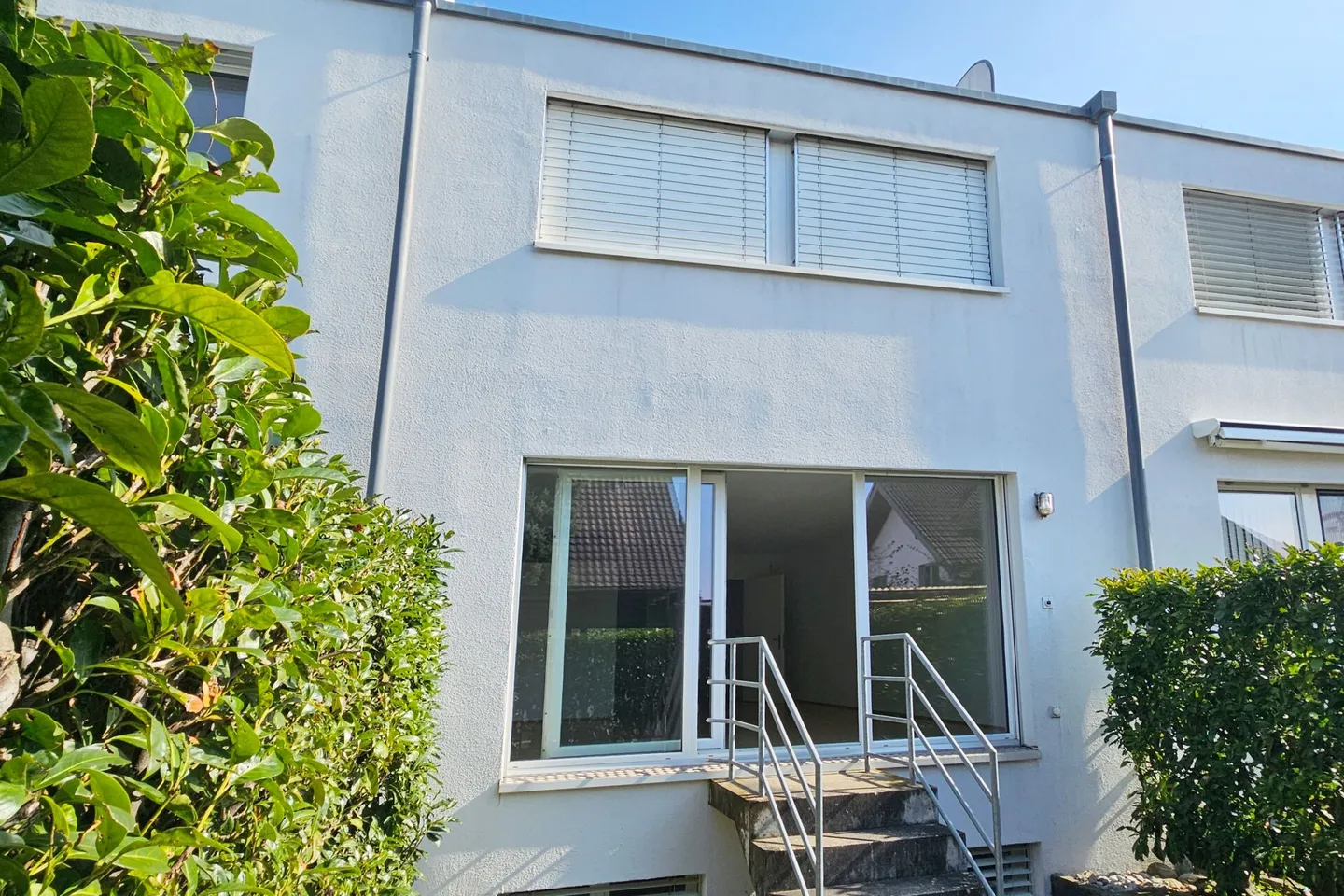Casa a schiera in un quartiere residenziale adatto alle famiglie - Foto 1 di 12