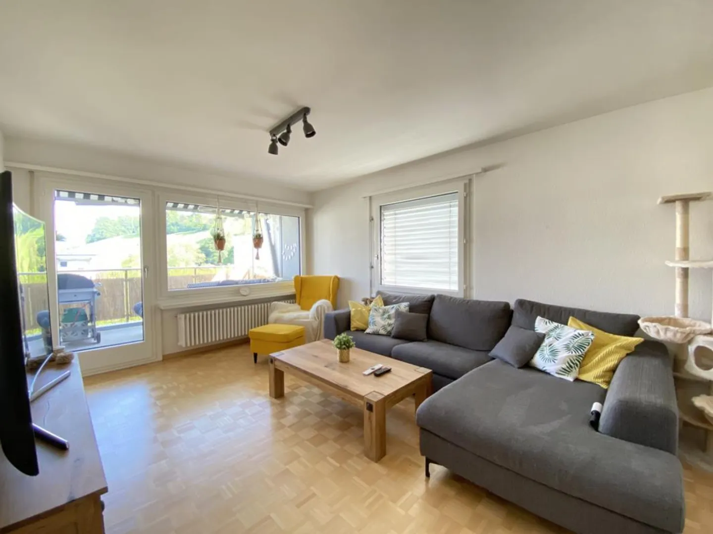 Appartamento 5 locali a Kriens con vista da sogno - Foto 3 di 9