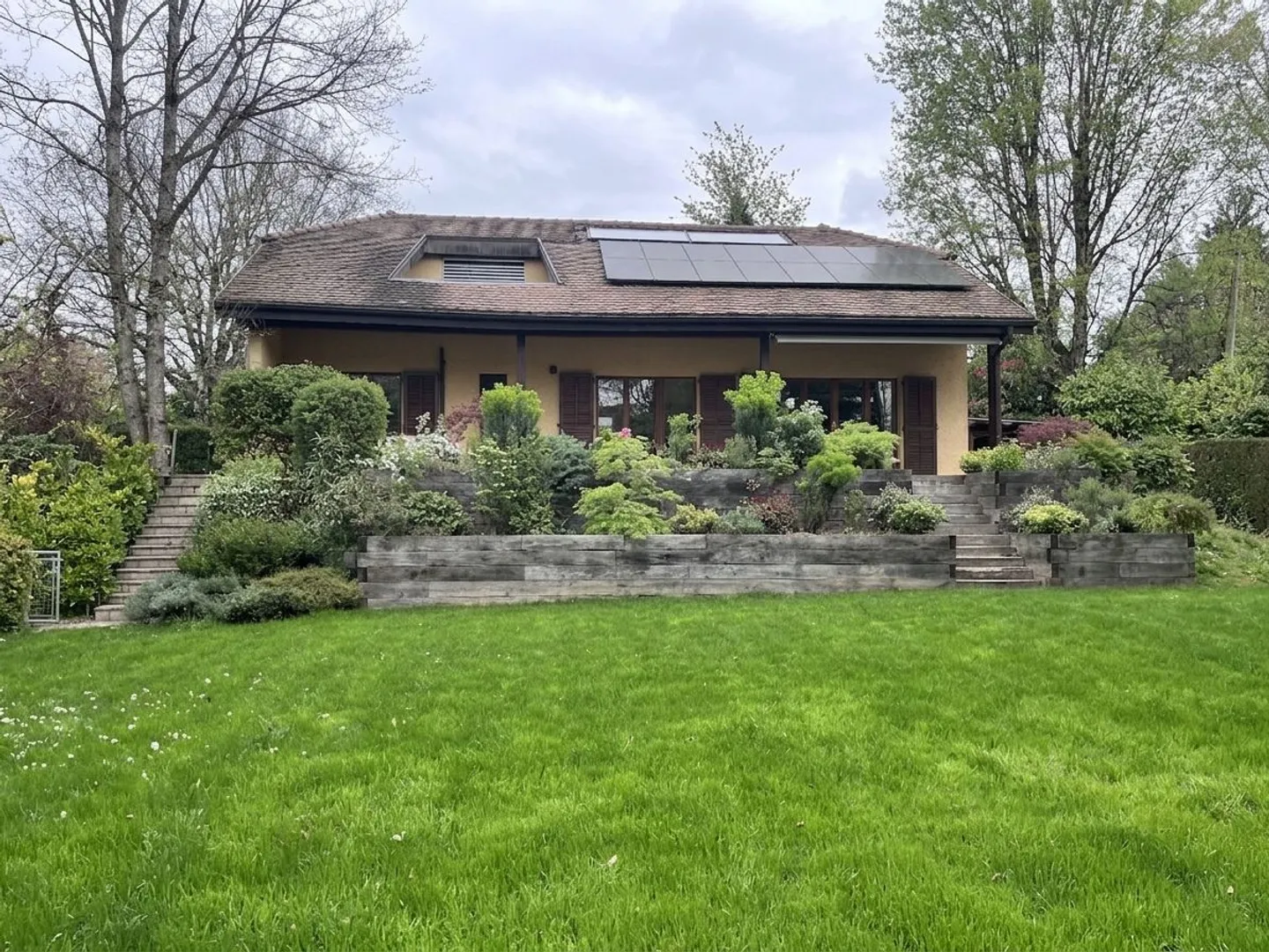 Magnificent house with 5.5 rooms in Vich - Photo 4 of 11