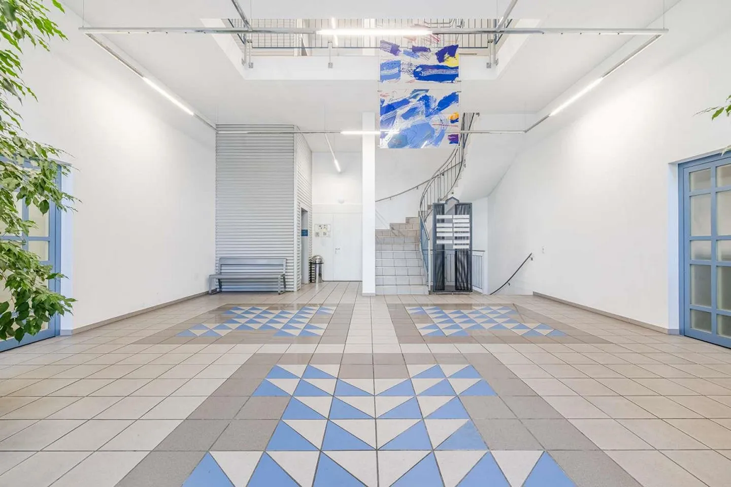 Spazio per idee: 300 m² di uffici nel cuore di Winkeln, St. Gallen - Foto 10 di 11