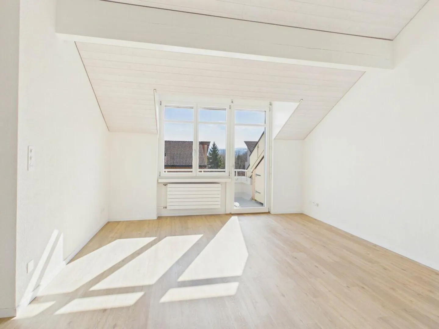 Vivre dans une résidence pour personnes âgées - appartement attrayant de 2 pièces à Wil - Photo 3 sur 12