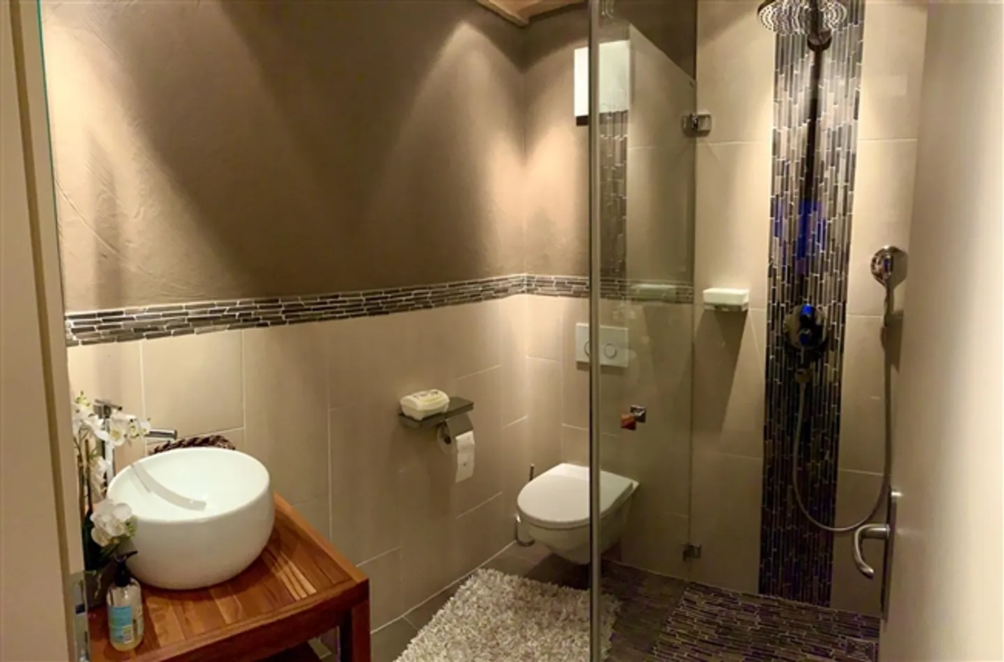 For rent furnished, magnificent penthouse 4.5 room maisonette - Photo 11 of 17