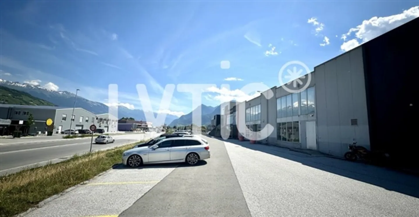 Deposit - Photo 1 of 10