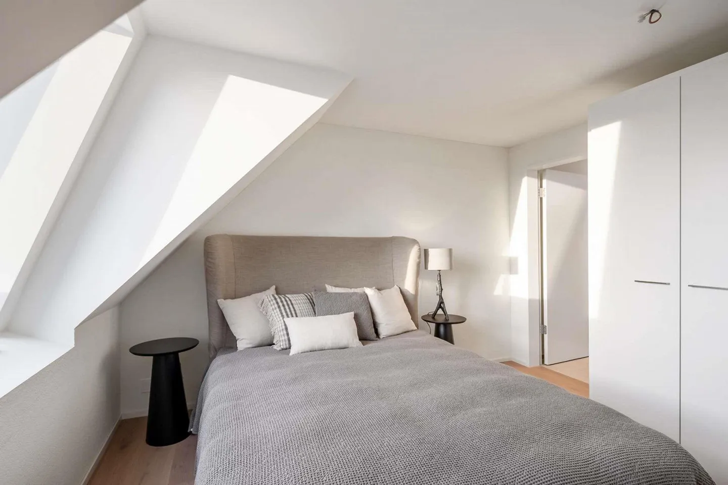 Oasi Penthouse Urbana con Servizi Alberghieri - Stile di Vita al Massimo Livello - Foto 6 di 11