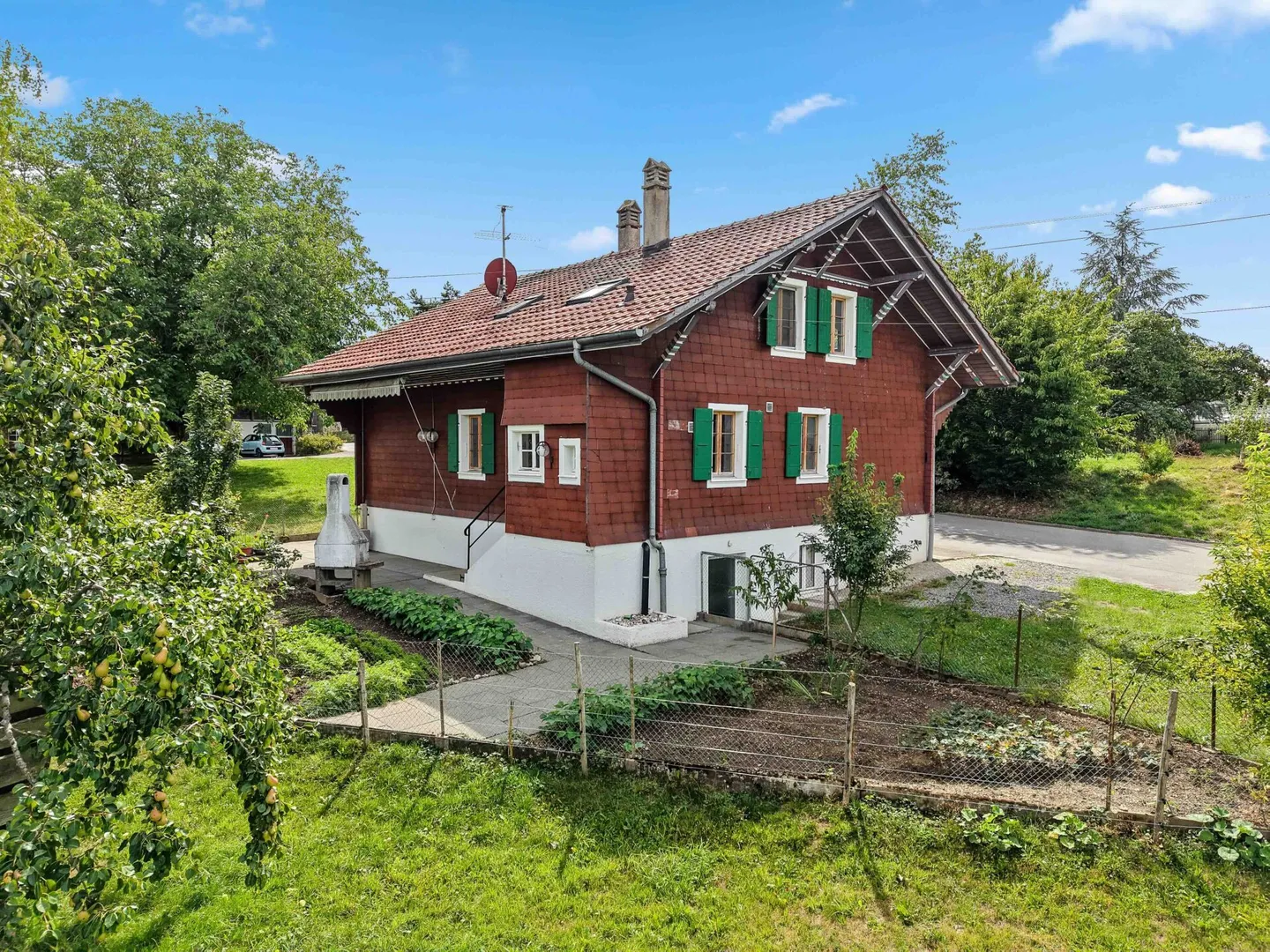 5.5-room house in Villargiroud - Photo 2 of 10