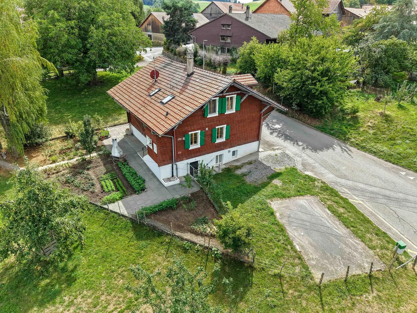 5.5-room house in Villargiroud - Photo 4 of 10
