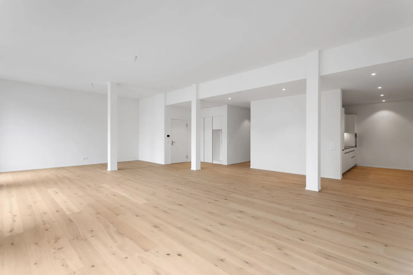Espace commercial moderne à Rorschach - Photo 2 sur 13