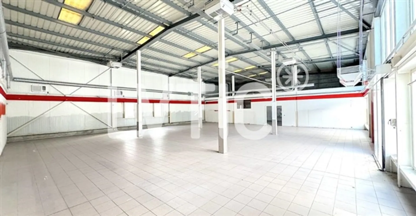 Deposit - Photo 2 of 10