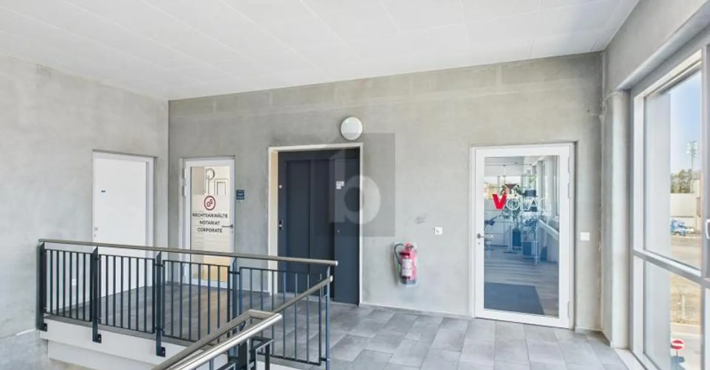 EMPLACEMENT DE CHOIX AVEC OPTIONS D'UTILISATION FLEXIBLES - Photo 2 sur 6