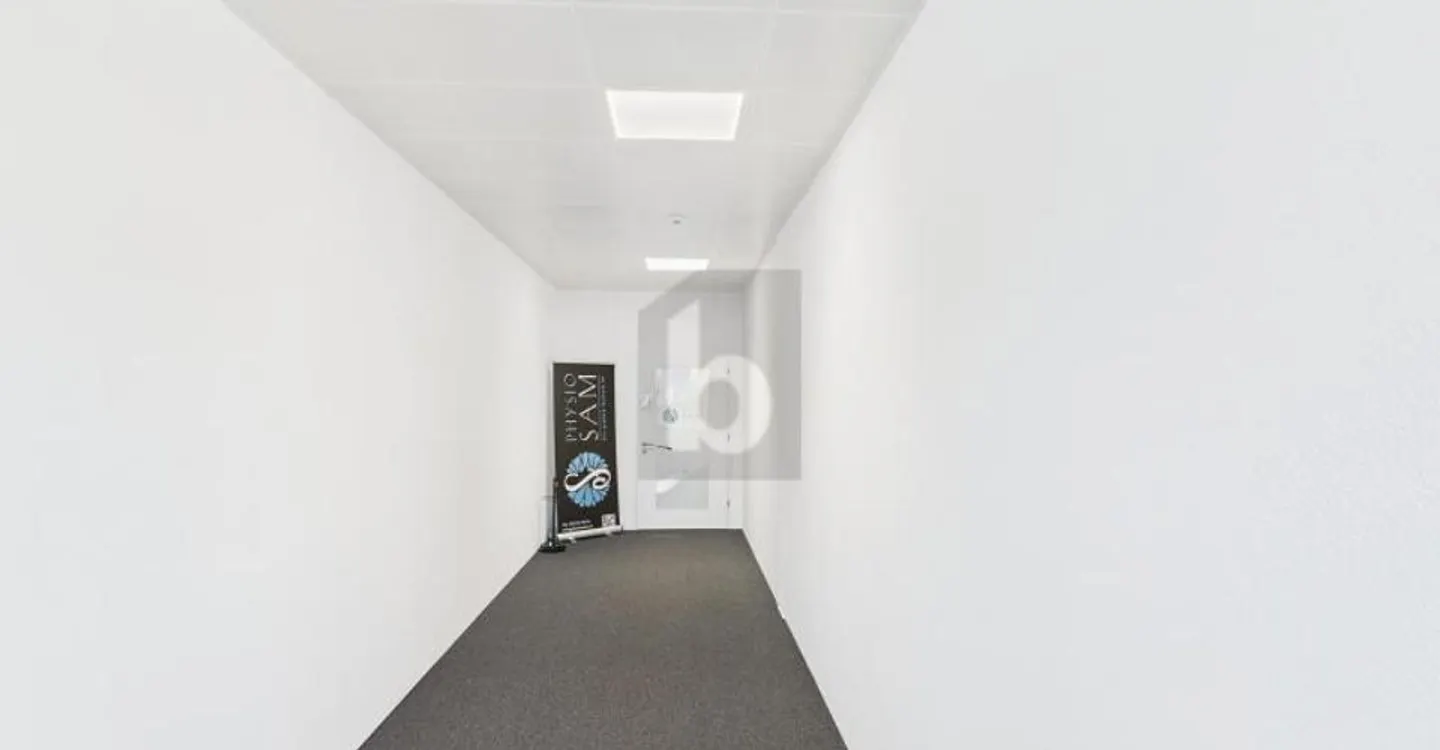 EMPLACEMENT DE CHOIX AVEC OPTIONS D'UTILISATION FLEXIBLES - Photo 3 sur 6