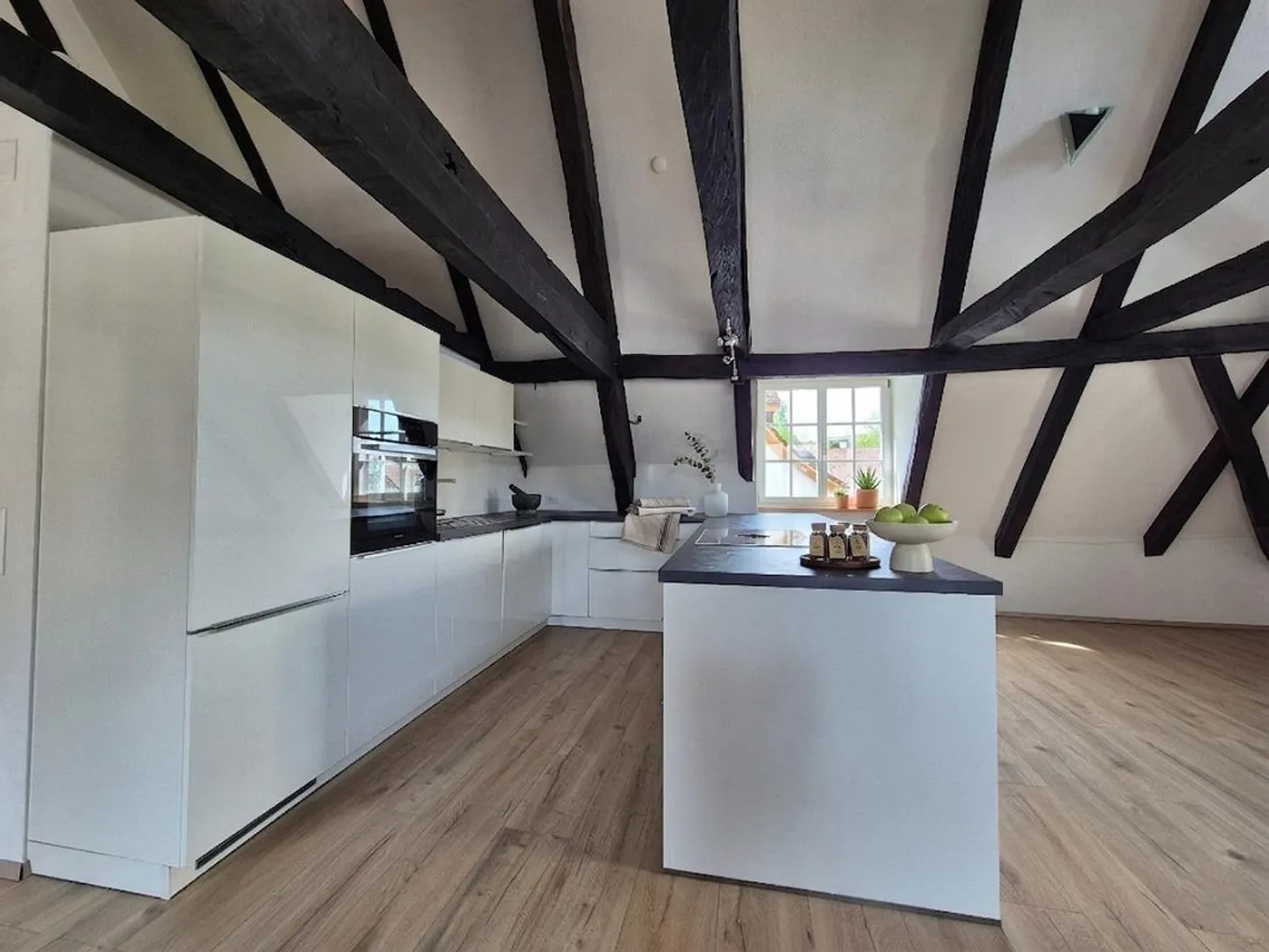 Charming Attic Apartment in Allschwil - Photo 3 of 6