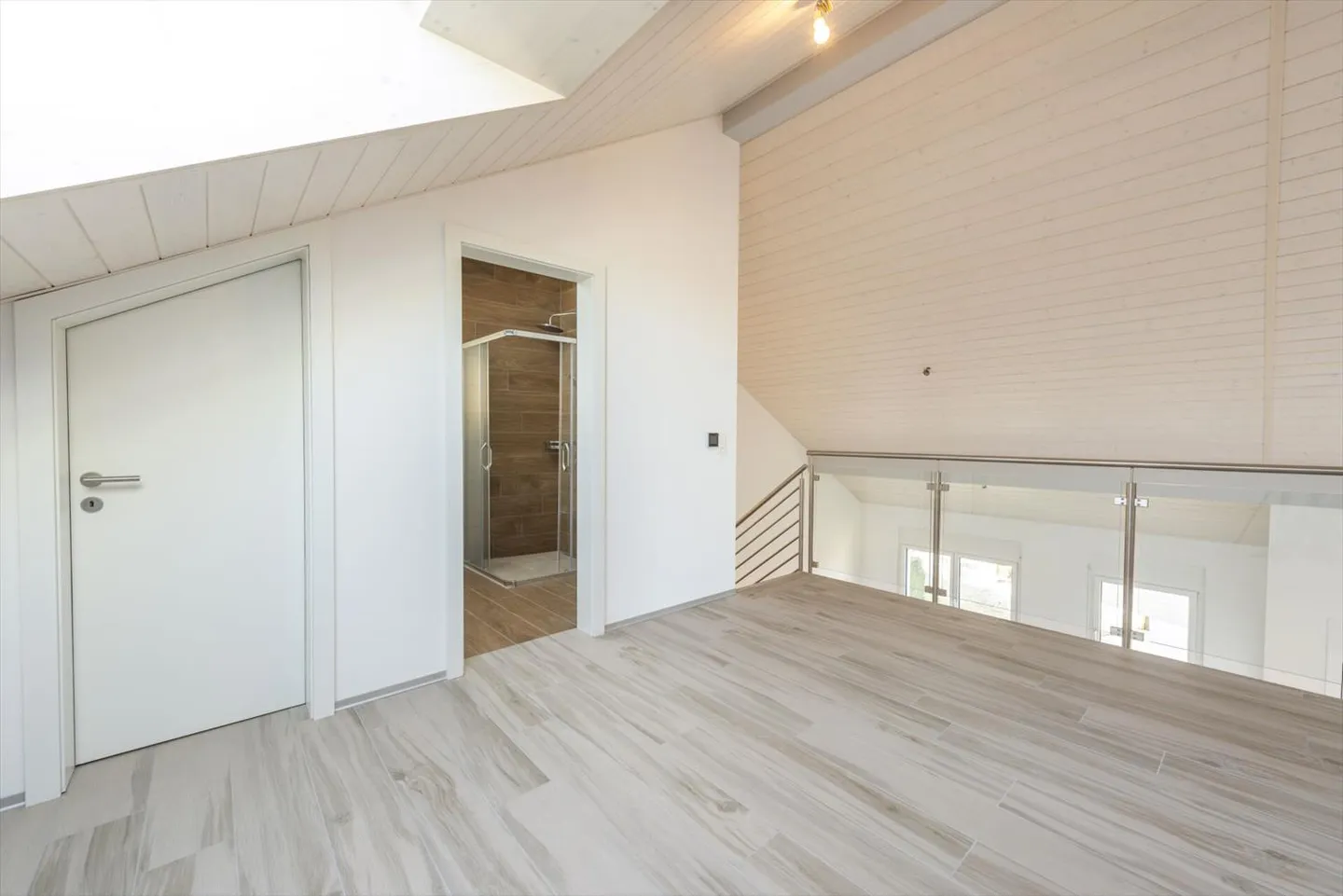 Bellissimo 4.5 locali - LOT 742-3 - Foto 4 di 11