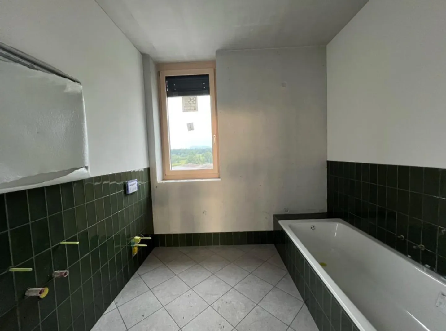 First Rental - Exclusive 3.5-Room Apartment with Studio and Panoramic View - Photo 11 of 17