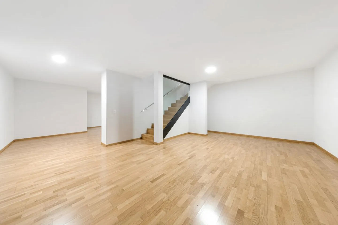 NUOVO PREZZO: Splendido appartamento familiare 6.5p vicino al lago - Foto 11 di 11