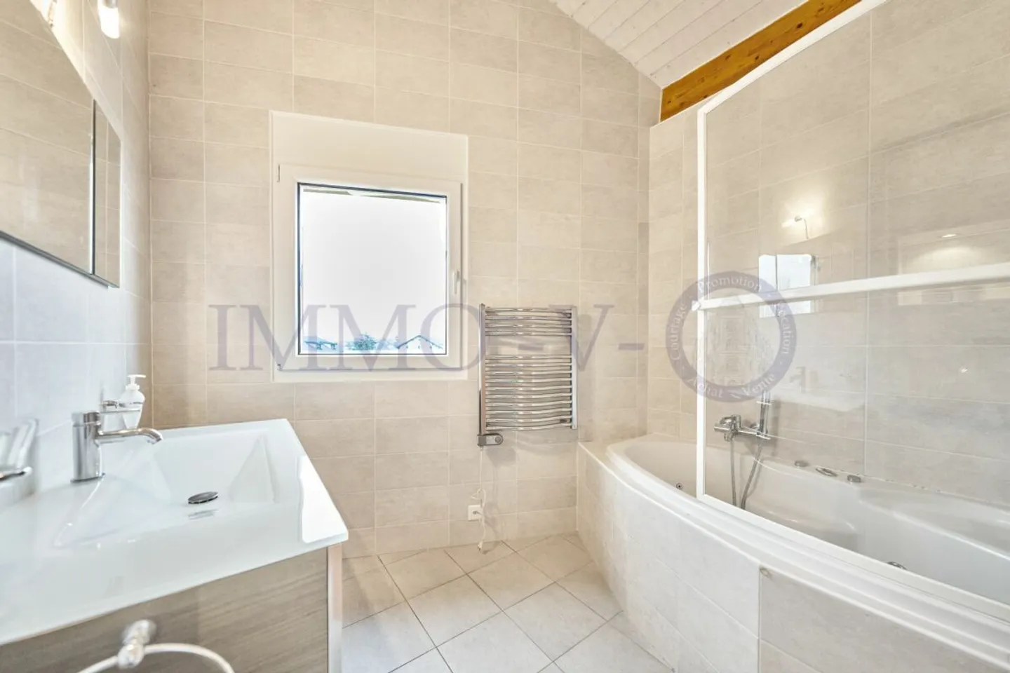 Apartment for rent - Photo 11 of 12