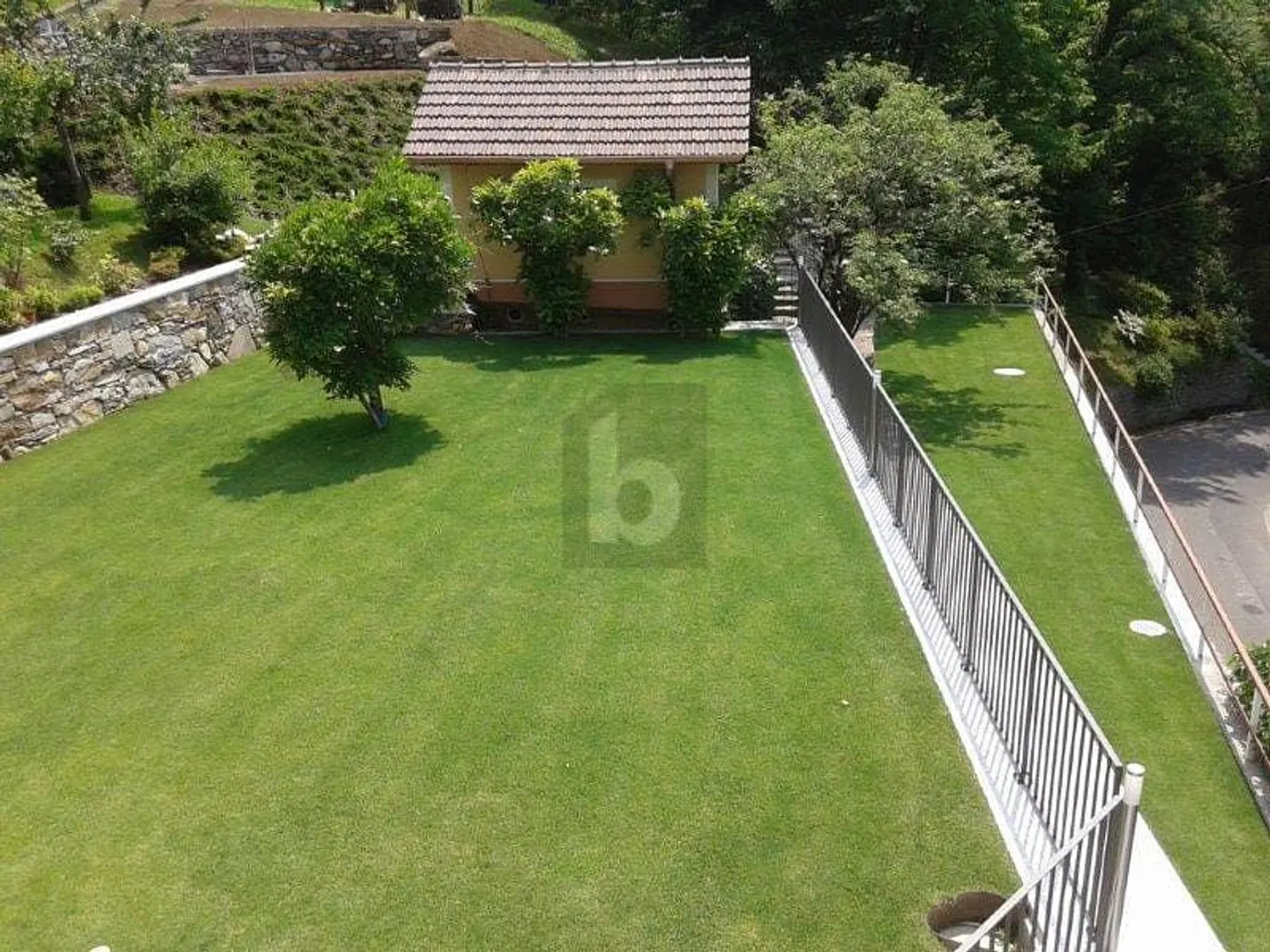 Charming Townhouse in Bellinzona - Photo 2 of 6
