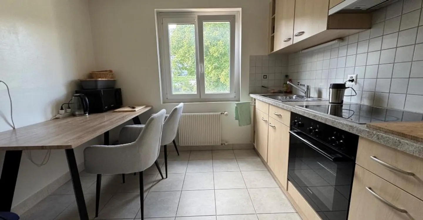 Charmantes Appartement mit Balkon - Foto 4 von 7