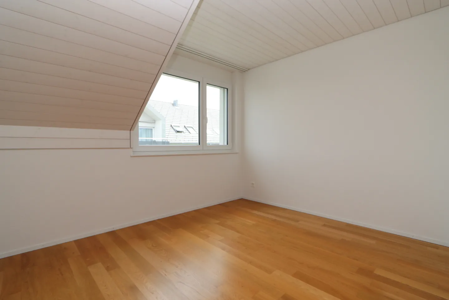 Apartment for rent - Photo 6 of 10