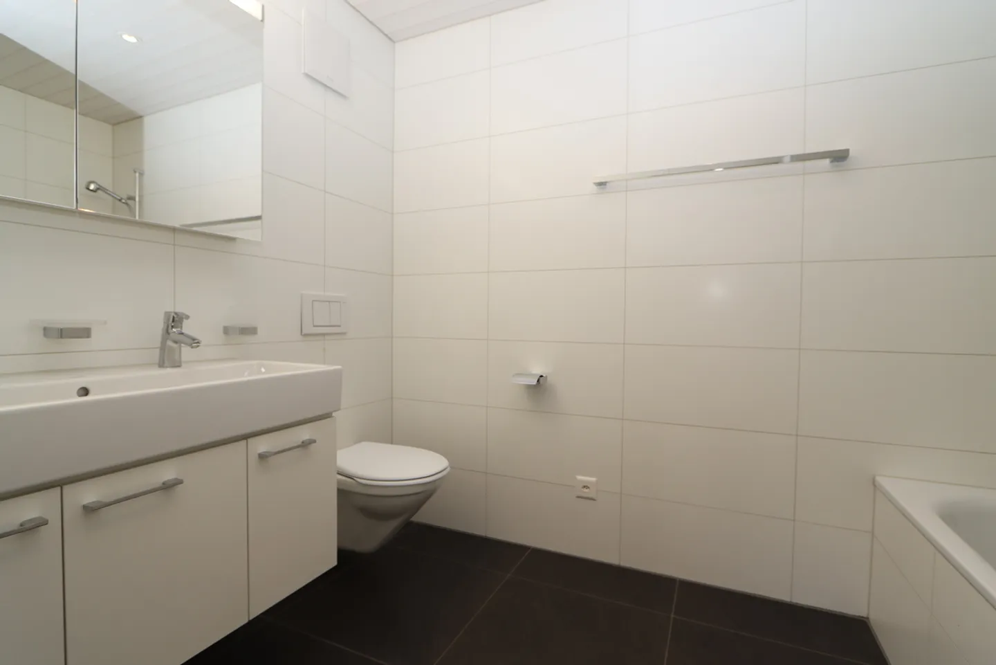 Apartment for rent - Photo 9 of 10