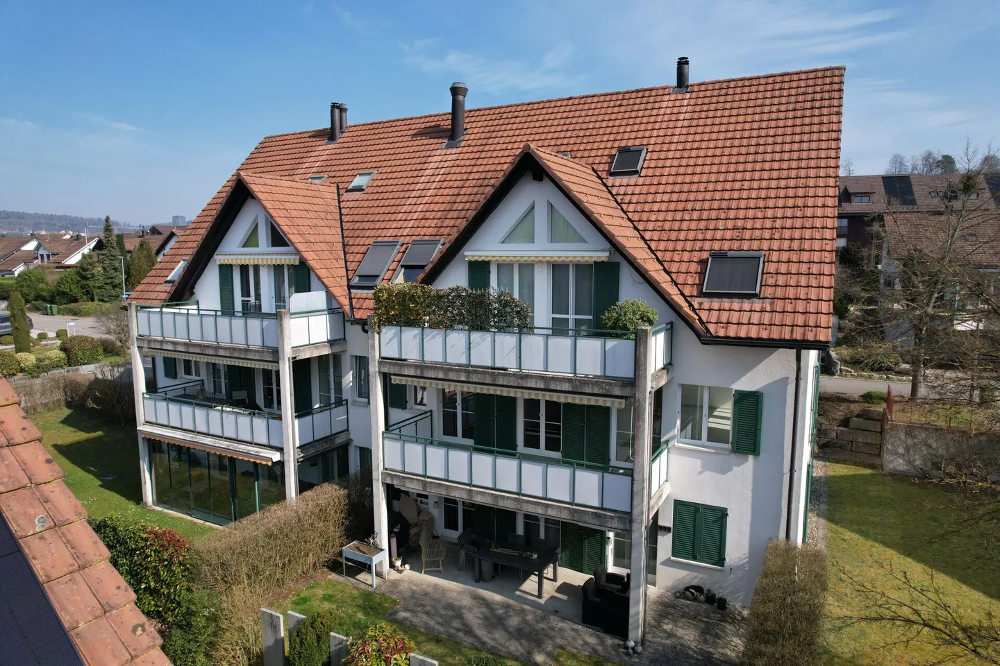 Appartement ensoleillé avec charme - Photo 9 sur 9