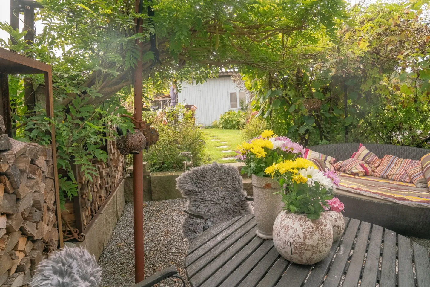 Casa a schiera angolare in una zona residenziale soleggiata e tranquilla - Foto 19 di 20