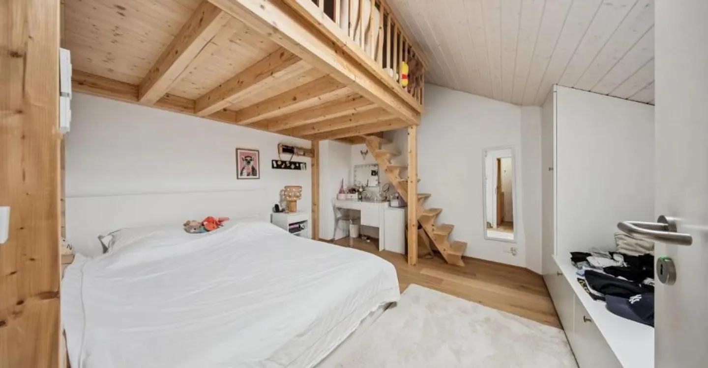 Exclusive - Exceptional Village House - Photo 11 of 12
