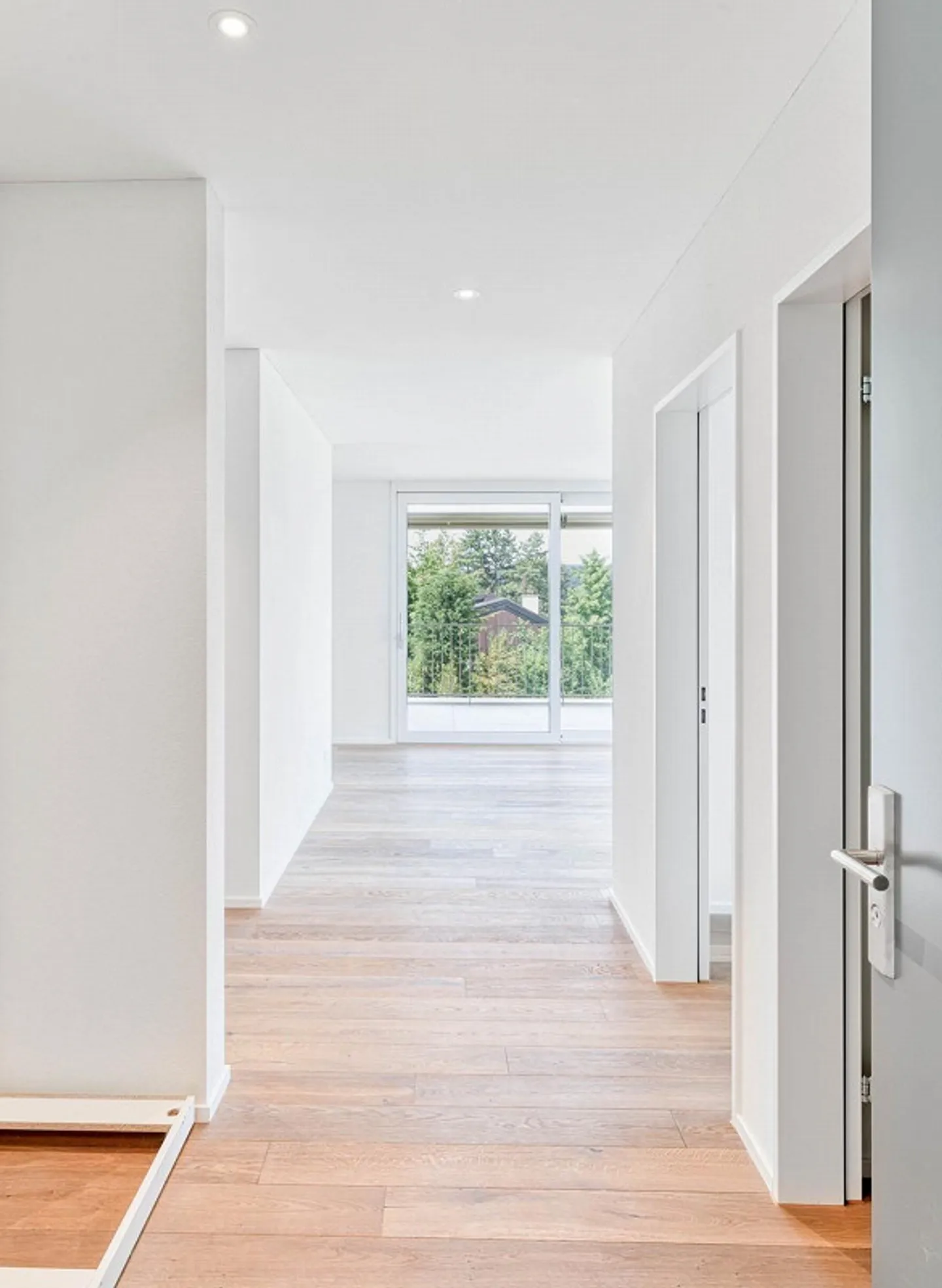 Beautiful 3.5 Room Apartments for Rent - Photo 5 of 12