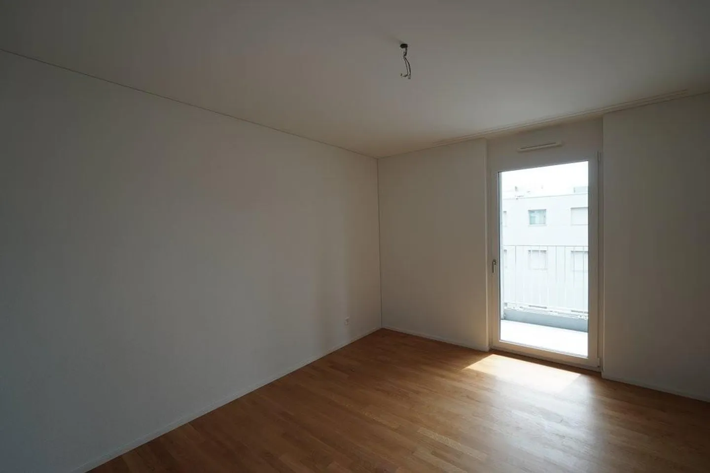 ERSTVERMIETUNG - modern und urban - 3.5-Zi.-Wohnung - Foto 8 von 9