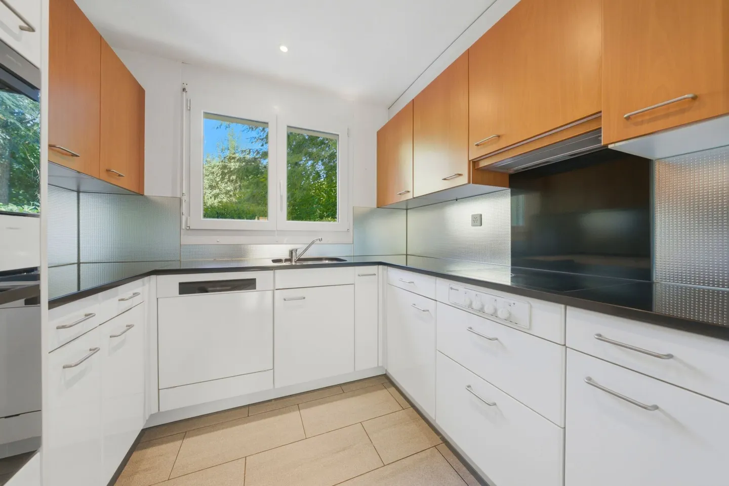 Geräumiges Familienhaus in Oftringen - Foto 3 von 7