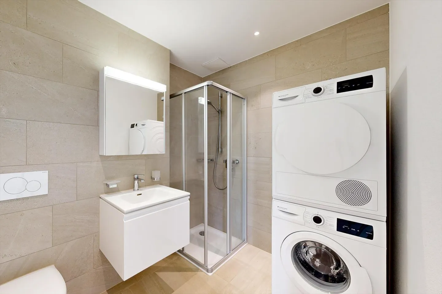 Ideal for singles or couples: 2.5-room apartment in a central location - Photo 5 of 7