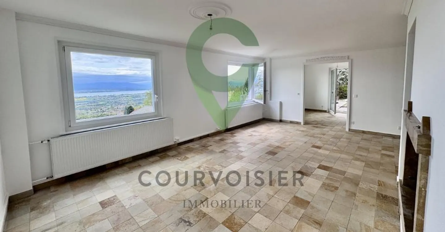 Villa contemporaine avec vue sur le lac - Photo 2 sur 13