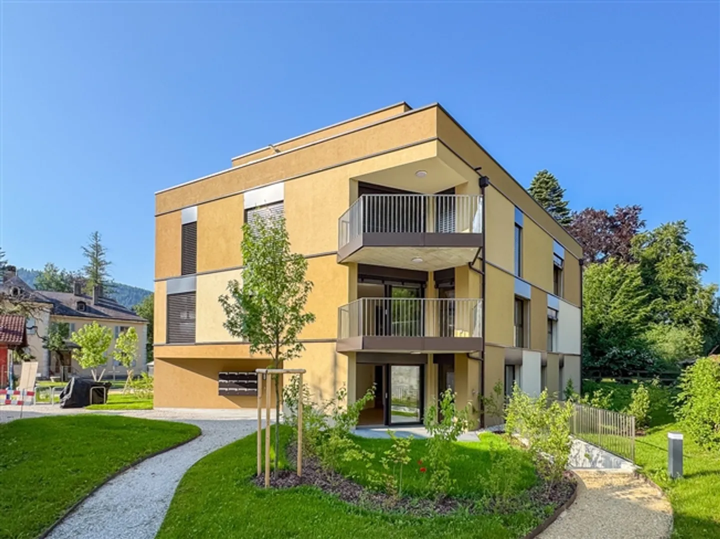 Modernes Apartment mit Garten - Foto 12 von 12