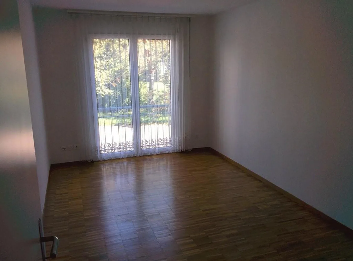 Sonnige Wohnung mit Garten - Foto 3 von 6