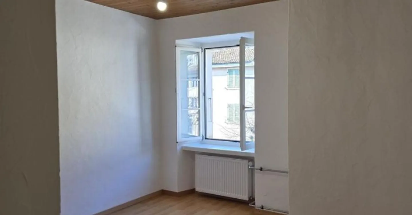 Appartement de 2 pièces  Au 2ème étage sans ascenseur - Photo 4 of 5